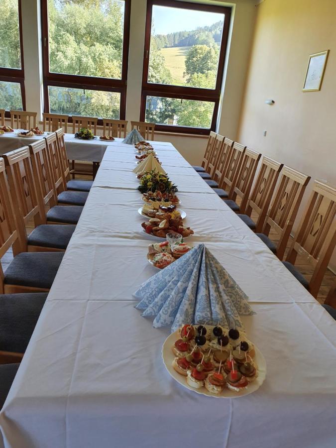 Hotel Zlaty Chlum Česká Ves Esterno foto
