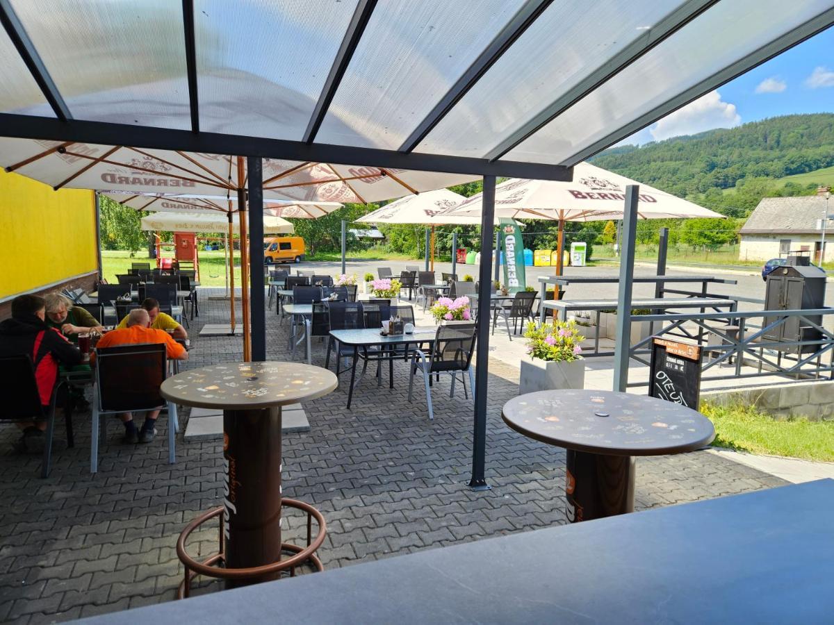 Hotel Zlaty Chlum Česká Ves Esterno foto