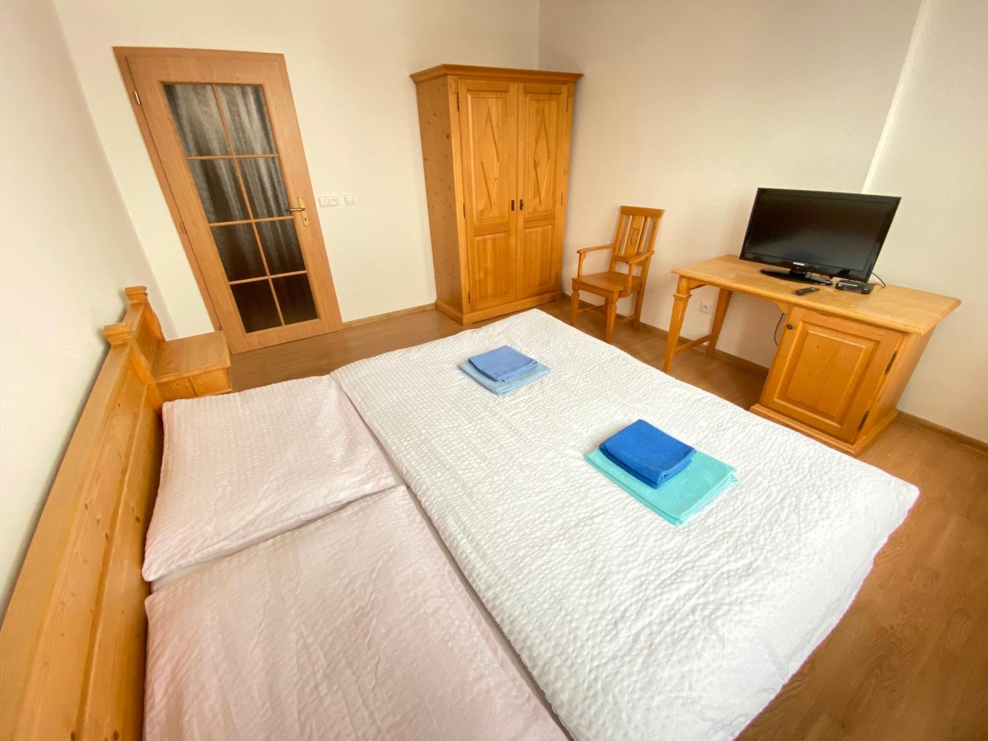 Hotel Zlaty Chlum Česká Ves Esterno foto